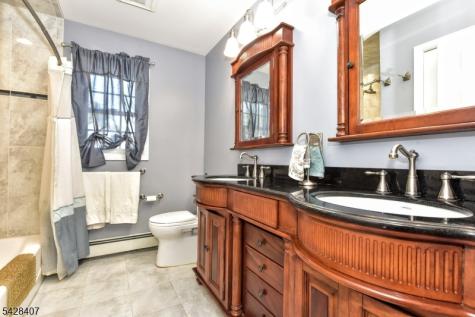 29 Cheryl Hills Drive Hawthorne NJ 07506