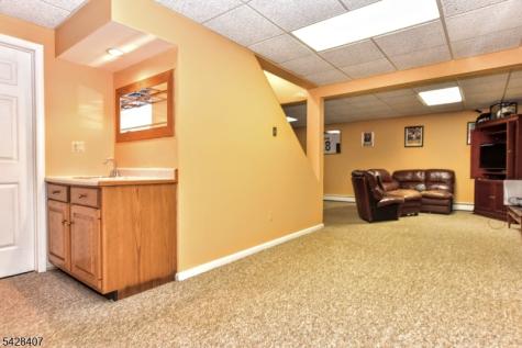 29 Cheryl Hills Drive Hawthorne NJ 07506