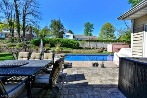 29 Cheryl Hills Drive Hawthorne NJ 07506