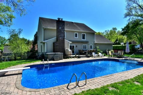 29 Cheryl Hills Drive Hawthorne NJ 07506