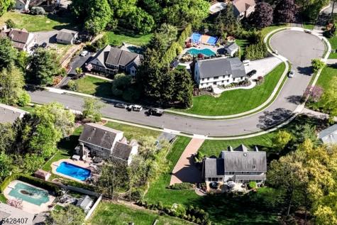 29 Cheryl Hills Drive Hawthorne NJ 07506