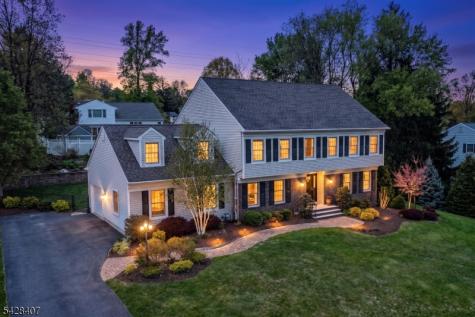 29 Cheryl Hills Drive Hawthorne NJ 07506