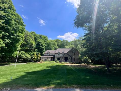 23 Andrea Court Sparta NJ 07871