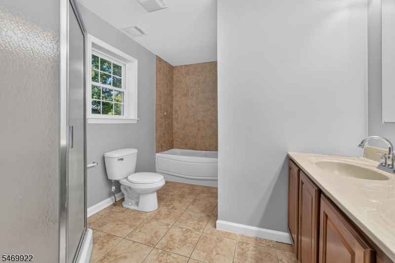 1 Heather Hills Road Washington NJ 07882