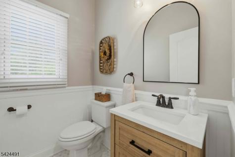 32 Mallard Drive Allamuchy NJ 07840