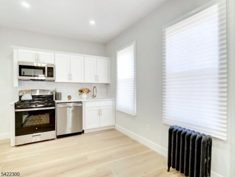 88 Paine Avenue Irvington NJ 07111
