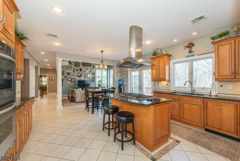 36 Roaring Brook Way West Milford NJ 07480