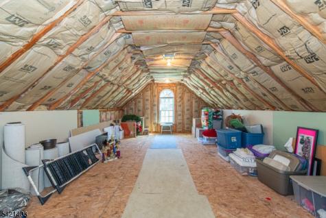 36 Roaring Brook Way West Milford NJ 07480