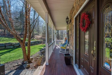 36 Roaring Brook Way West Milford NJ 07480