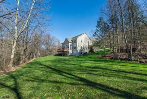 36 Roaring Brook Way West Milford NJ 07480
