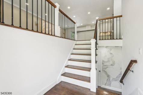 34 Oklahoma Trail Hopatcong NJ 07843