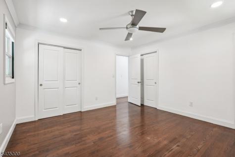 34 Oklahoma Trail Hopatcong NJ 07843