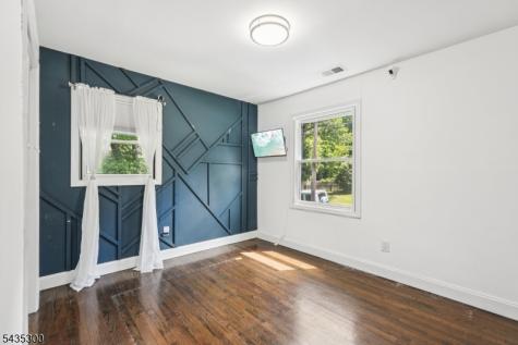 34 Oklahoma Trail Hopatcong NJ 07843