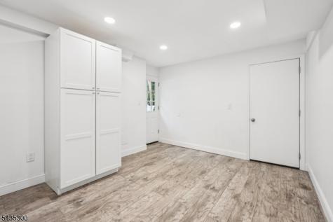 34 Oklahoma Trail Hopatcong NJ 07843