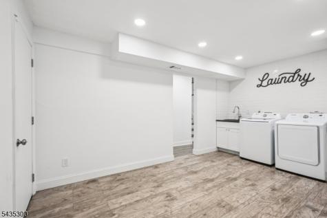 34 Oklahoma Trail Hopatcong NJ 07843