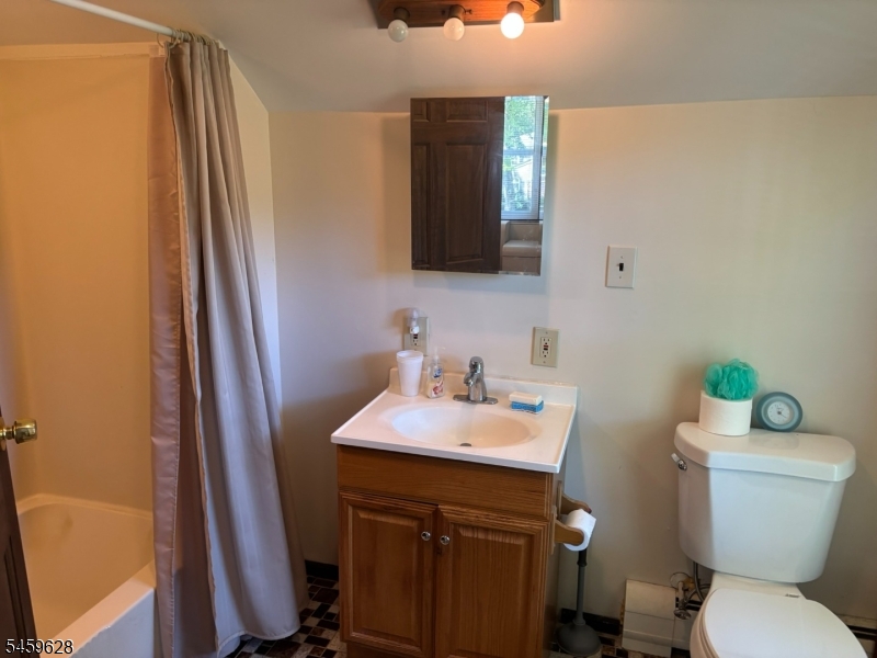 36 Kirschner Avenue Lincoln Park NJ 07035