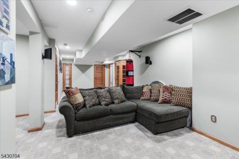 30 Francis Drive Bridgewater NJ 08807