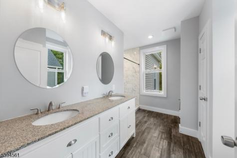 66 Leigh Street Clinton NJ 08809