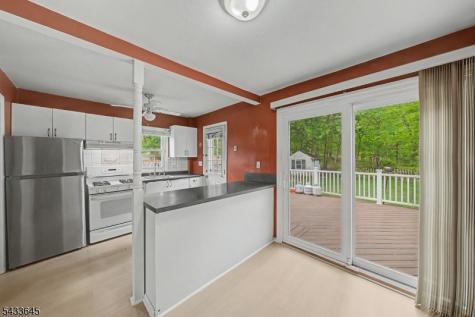 83 Doty Road Wanaque NJ 07420