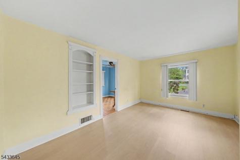 83 Doty Road Wanaque NJ 07420