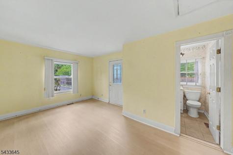 83 Doty Road Wanaque NJ 07420