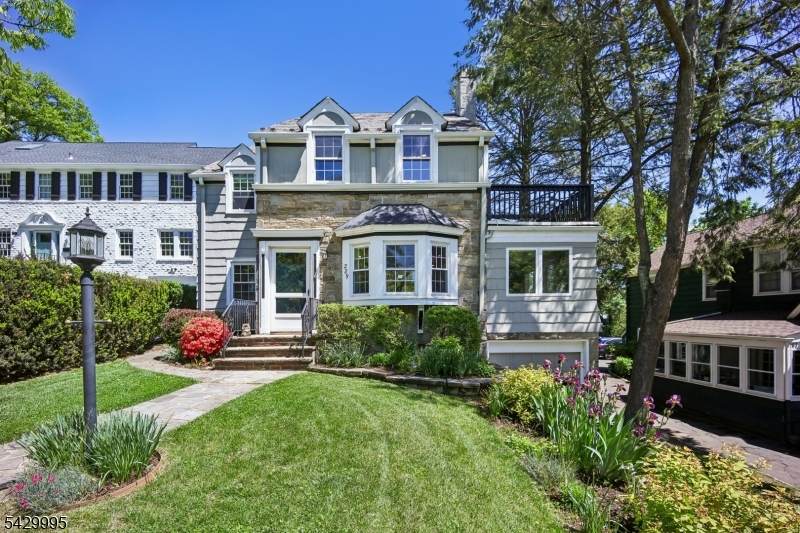 289 Western Drive S. South Orange Village NJ 07079