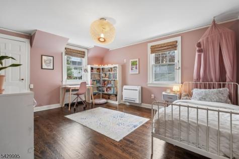 289 Western Drive S. South Orange Village NJ 07079