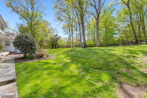 557 Taunton Road Wyckoff NJ 07481