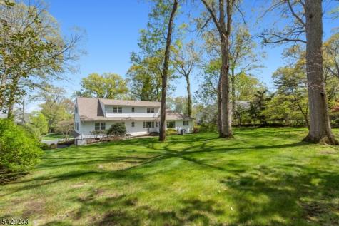557 Taunton Road Wyckoff NJ 07481