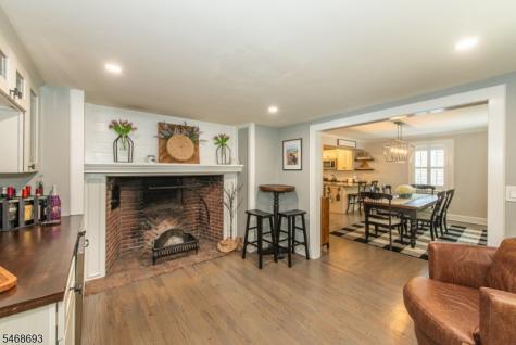 37 Wayland Drive Verona NJ 07044