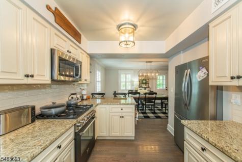 37 Wayland Drive Verona NJ 07044