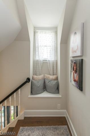 37 Wayland Drive Verona NJ 07044