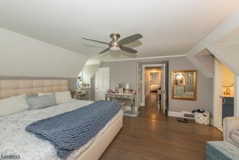 37 Wayland Drive Verona NJ 07044