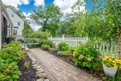 37 Wayland Drive Verona NJ 07044