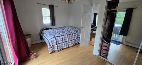 5 Geneva Trail Hopatcong NJ 07843