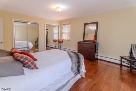 668 Lincoln Avenue City Of Orange NJ 07050