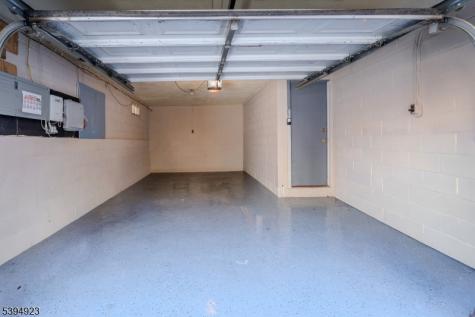 668 Lincoln Avenue City Of Orange NJ 07050