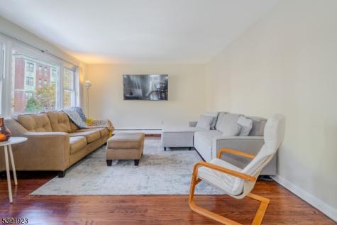 668 Lincoln Avenue City Of Orange NJ 07050