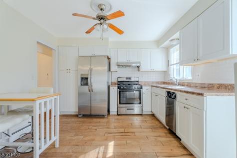 668 Lincoln Avenue City Of Orange NJ 07050