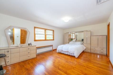 417 Linden Avenue Rahway NJ 07065