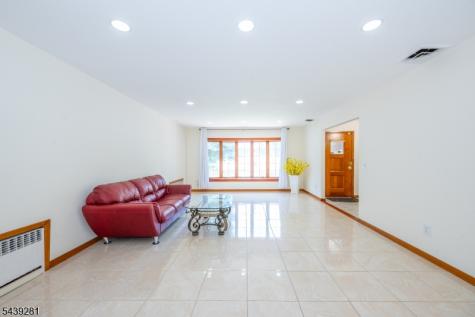 417 Linden Avenue Rahway NJ 07065
