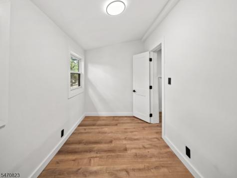 2 Knowles Lane Mount Olive NJ 07828