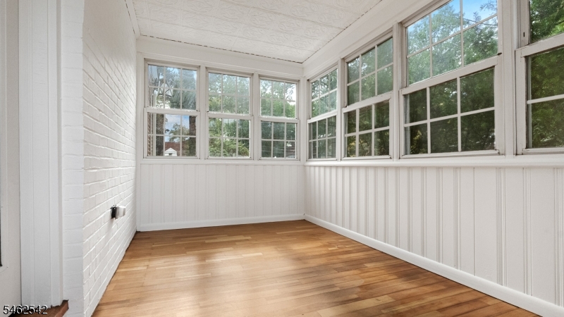 303 Huntington Road Union NJ 07083