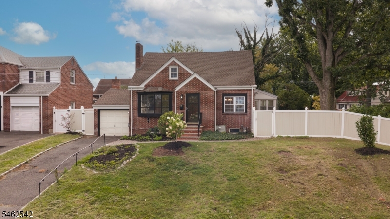 303 Huntington Road Union NJ 07083