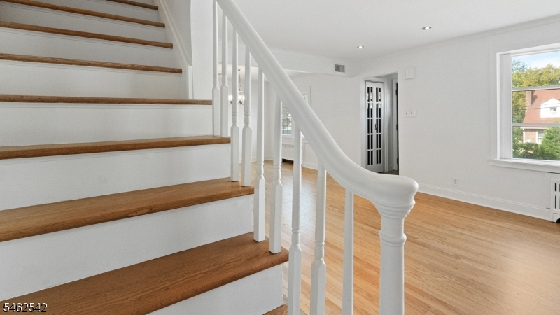 303 Huntington Road Union NJ 07083