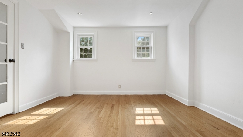 303 Huntington Road Union NJ 07083