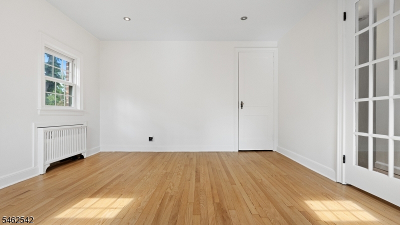 303 Huntington Road Union NJ 07083