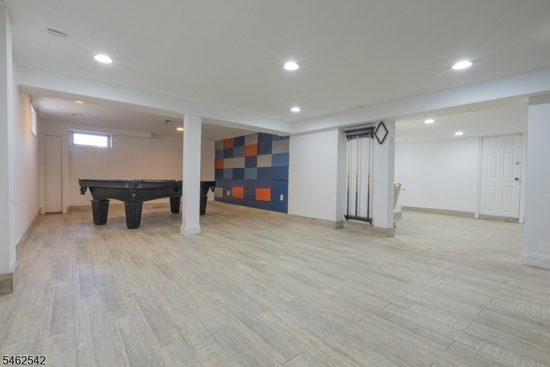 303 Huntington Road Union NJ 07083
