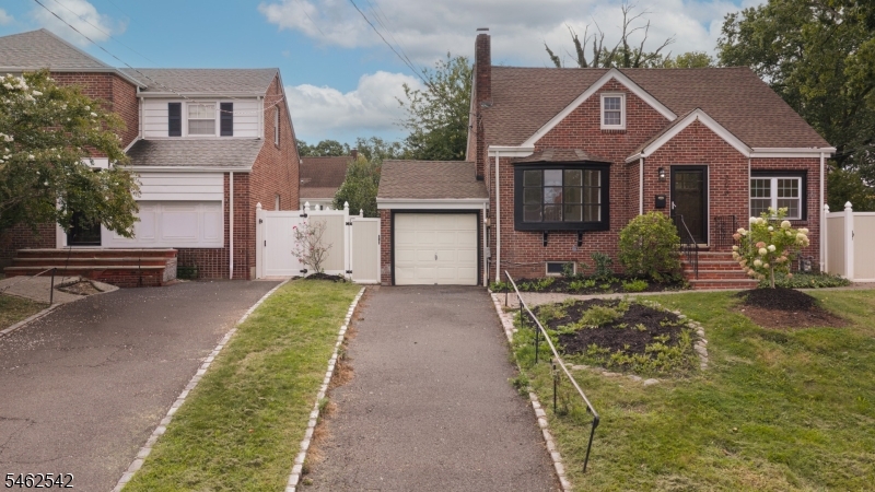 303 Huntington Road Union NJ 07083