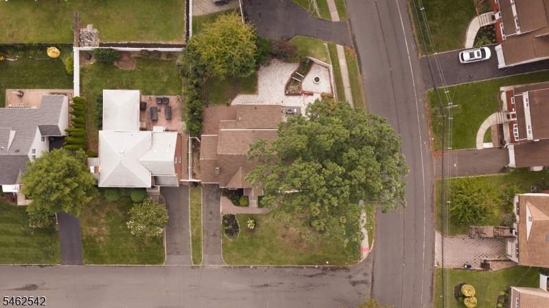 303 Huntington Road Union NJ 07083